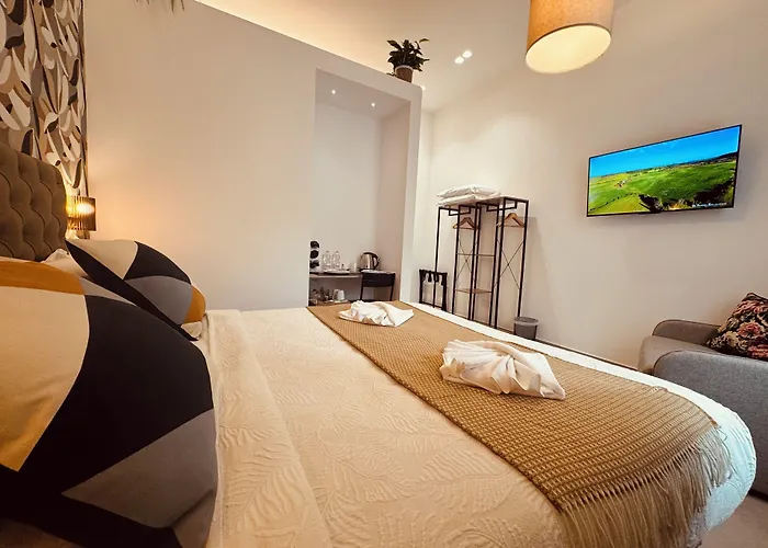 Lina & Guest house 3*