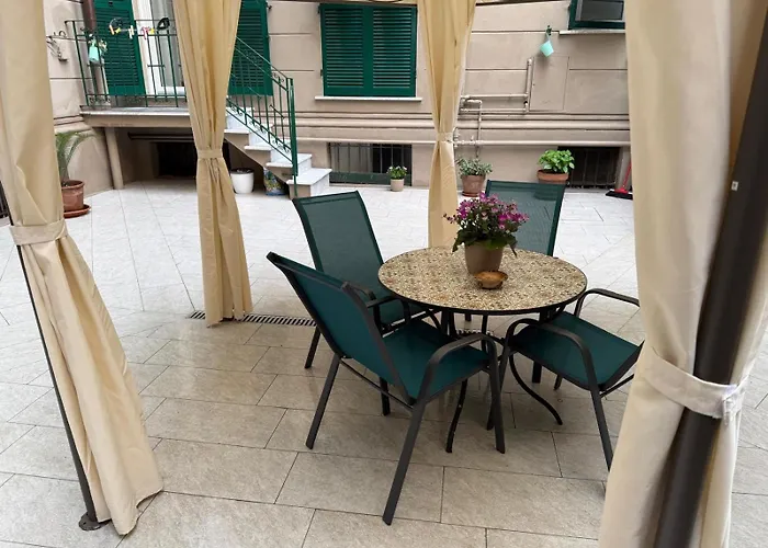 Guest house Lina & 3*